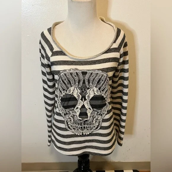 Hot Topic Black White Striped Y2K Grunge Punk Long Sleeve Skull Sweater Top Sz S - Picture 2 of 5